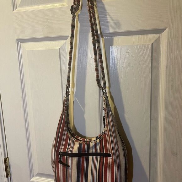Kavu fabric Striped Shoulder Bag - Red, Blue, Cream. - Picture 4 of 11
